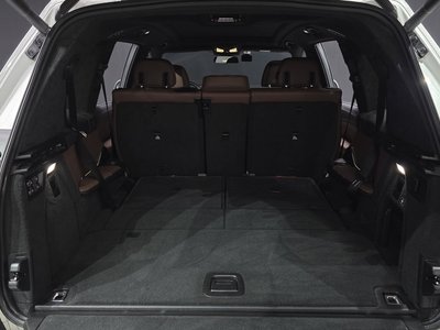 2023 BMW X7 缩略图 27