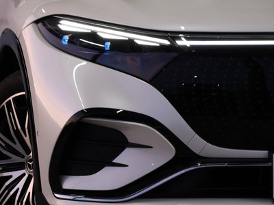 MERCEDES-BENZ EQS - 6