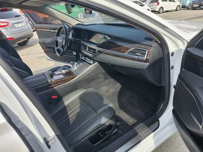 2019 Genesis G90 — миниатюра 19