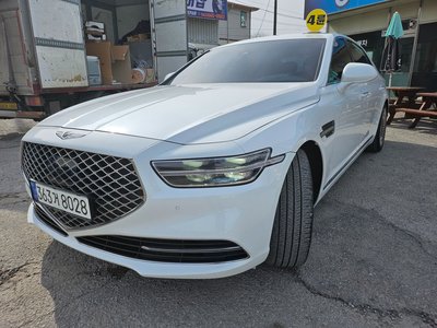 2019 Genesis G90 — фото 7