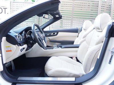 MERCEDES-BENZ SL AMG - 8