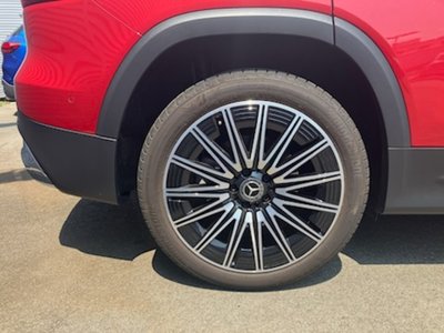 2025 Mercedes-BENZ GLB 照片 9