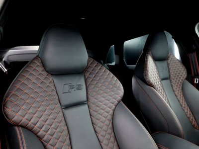 صورة مصغرة 27 لـ 2018 AUDI RS3 SPORTBACK