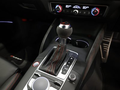 صورة مصغرة 33 لـ 2018 AUDI RS3 SPORTBACK