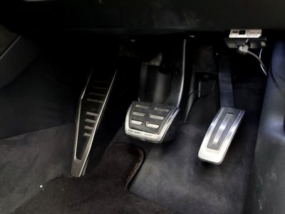 صورة مصغرة 42 لـ 2018 AUDI RS3 SPORTBACK