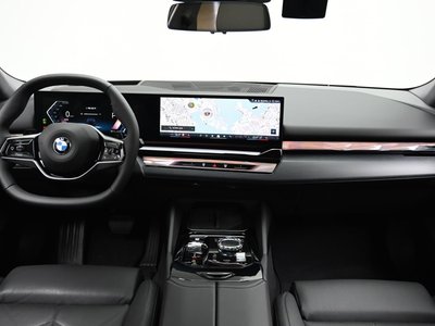 BMW 5 SERIES - 4