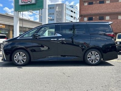 2026 Toyota ALPHARD — фото 33