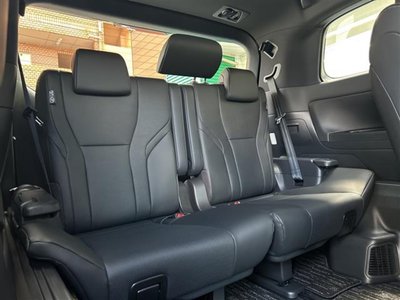 2026 Toyota ALPHARD — фото 27