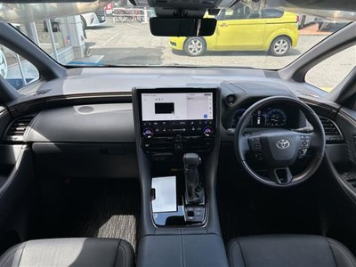 2026 Toyota ALPHARD — фото 2