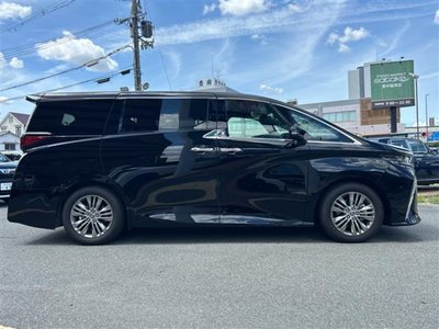 2026 Toyota ALPHARD — фото 37