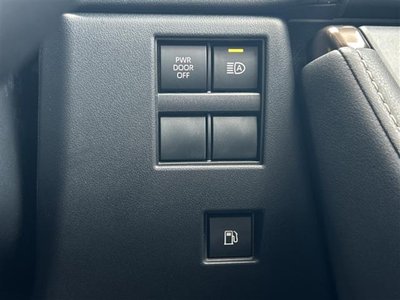 2026 Toyota ALPHARD — фото 14