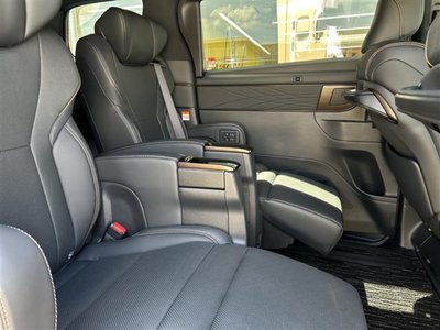 2026 Toyota ALPHARD — фото 26