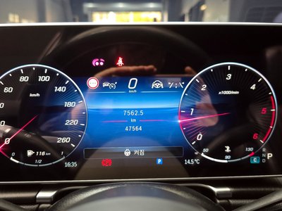 MERCEDES-BENZ S-CLASS - 8