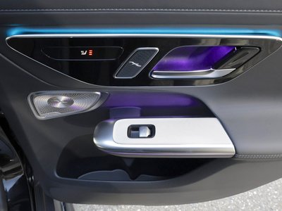 2025 Mercedes-BENZ GLC AMG 缩略图 20