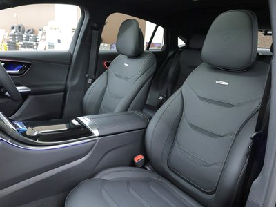 2025 Mercedes-BENZ GLC AMG 缩略图 32