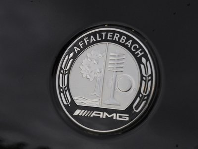 2025 Mercedes-BENZ GLC AMG — фото 8