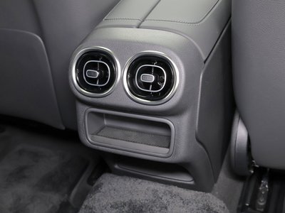 2025 Mercedes-BENZ GLC AMG 缩略图 24