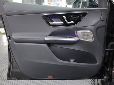 2025 Mercedes-BENZ GLC AMG 缩略图 28