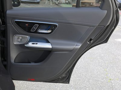 2025 Mercedes-BENZ GLC AMG 缩略图 19
