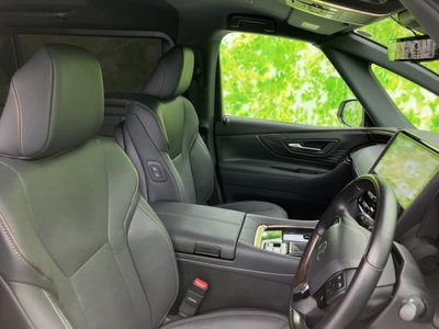 TOYOTA ALPHARD - 4