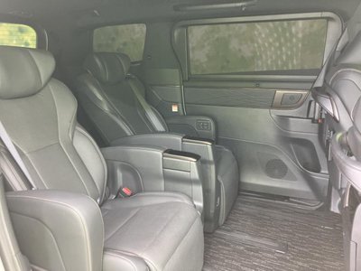 TOYOTA ALPHARD - 5