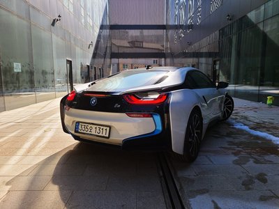 BMW I8 - 6