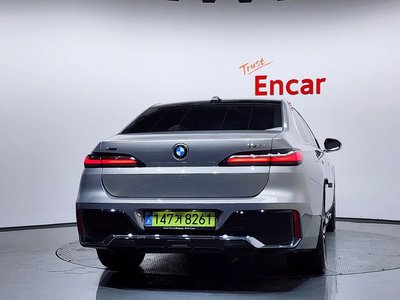 صورة 4 لـ 2025 BMW 7 SERIES