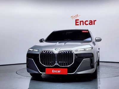 صورة 3 لـ 2025 BMW 7 SERIES