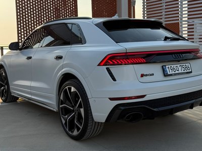 صورة 3 لـ 2021 AUDI RS Q8