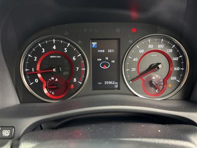 2022 TOYOTA ALPHARD 照片 4