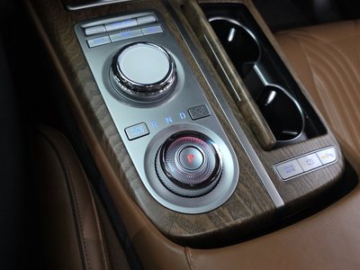 GENESIS G80 (RG3) - 9