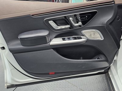 2023 Mercedes-BENZ EQE — миниатюра 14