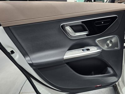 2023 Mercedes-BENZ EQE — миниатюра 15