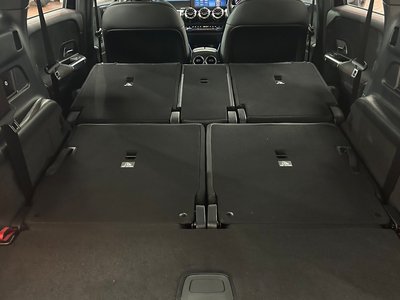 2025 Mercedes-BENZ GLB — миниатюра 39