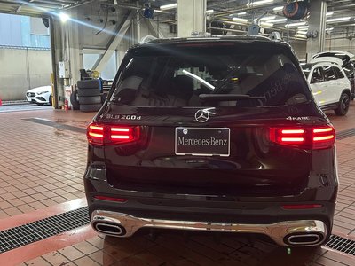 2025 Mercedes-BENZ GLB — миниатюра 8