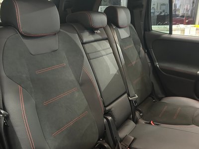 2025 Mercedes-BENZ GLB — миниатюра 33