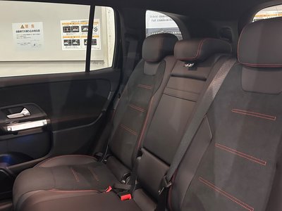2025 Mercedes-BENZ GLB — миниатюра 31