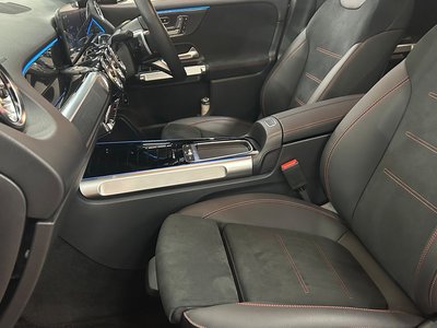 2025 Mercedes-BENZ GLB — миниатюра 30