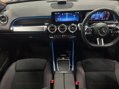 2025 Mercedes-BENZ GLB — миниатюра 9