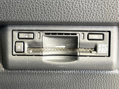 TOYOTA LAND CRUISER 250 - 7