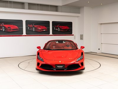 صورة 4 لـ 2021 FERRARI F8 SPIDER