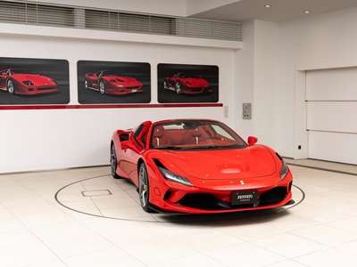 صورة 5 لـ 2021 FERRARI F8 SPIDER