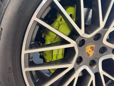 PORSCHE CAYENNE - 10