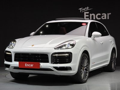 PORSCHE CAYENNE - 1
