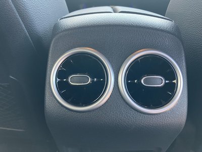 2025 Mercedes-BENZ GLB 缩略图 25
