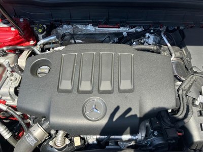 2025 Mercedes-BENZ GLB 缩略图 38