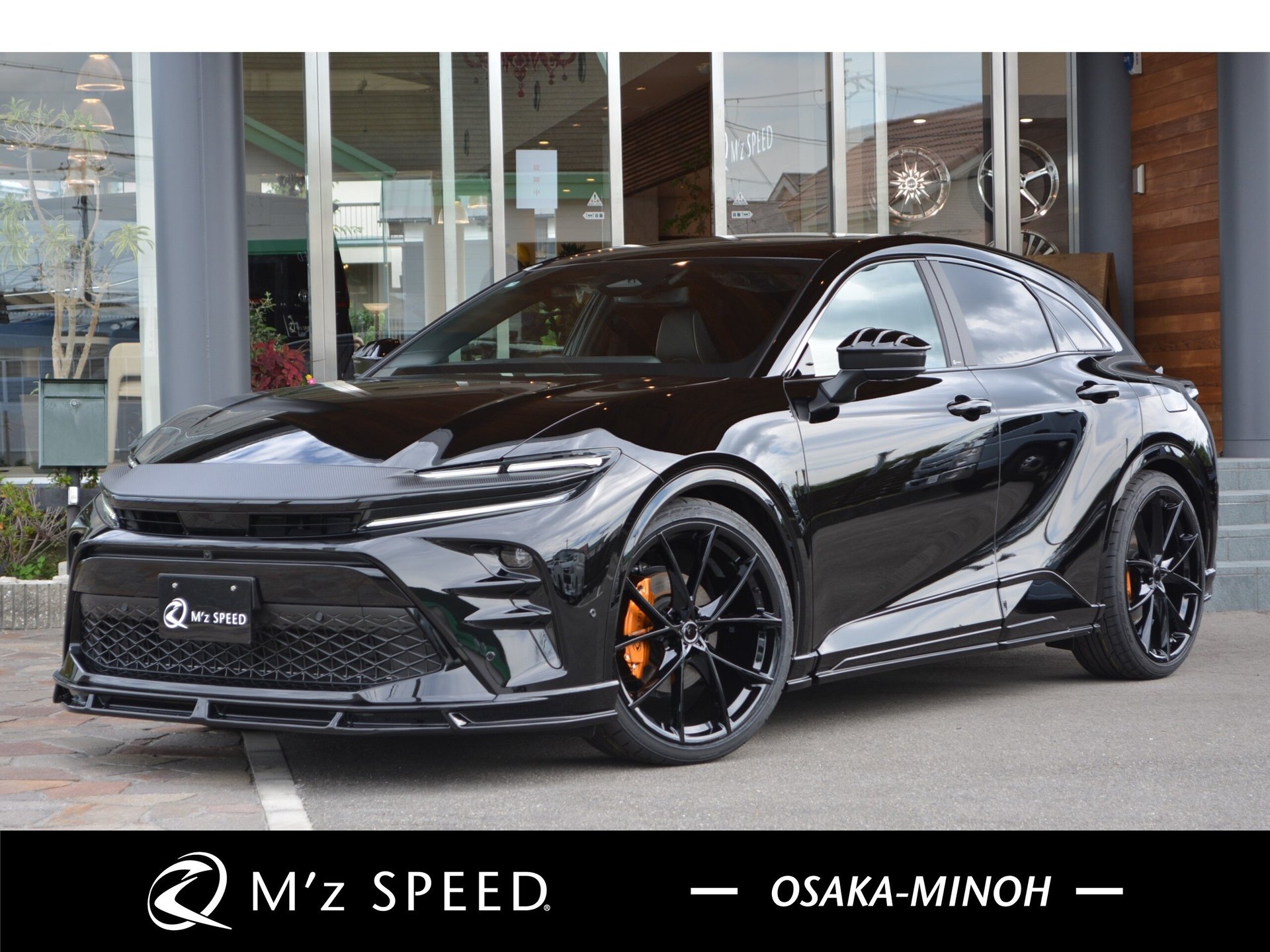 TOYOTA CROWN SPORT - View 1