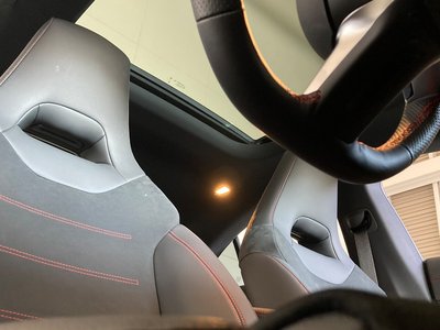 MERCEDES-BENZ CLA - 10