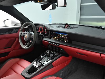 PORSCHE 911 - 4