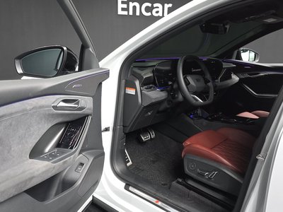 2025 AUDI SQ6 E-TRON 缩略图 13